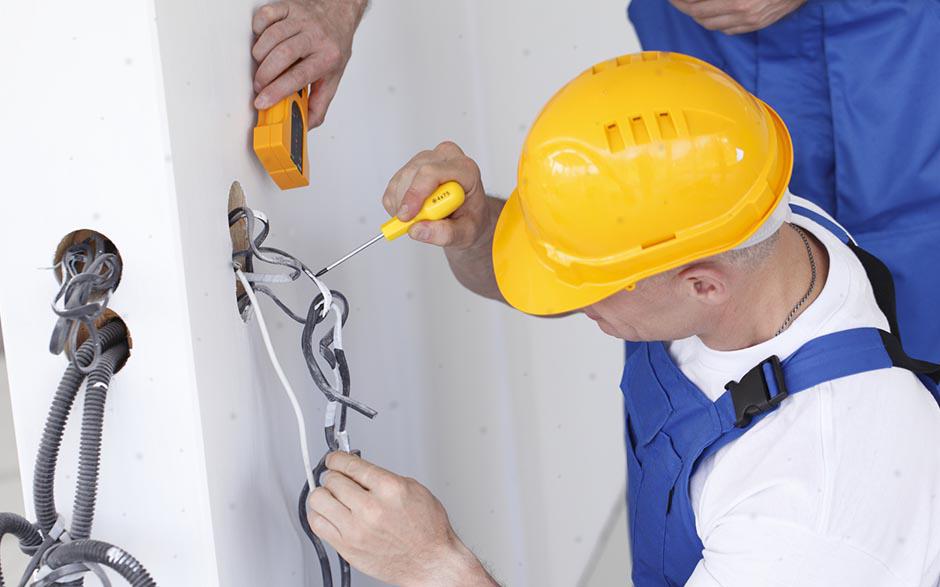 électricien urgence Versailles